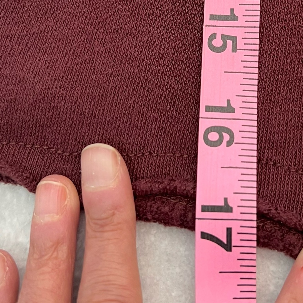 American Eagle Cropped Long Sleeve Sweatshirt - Picture 8 of 8